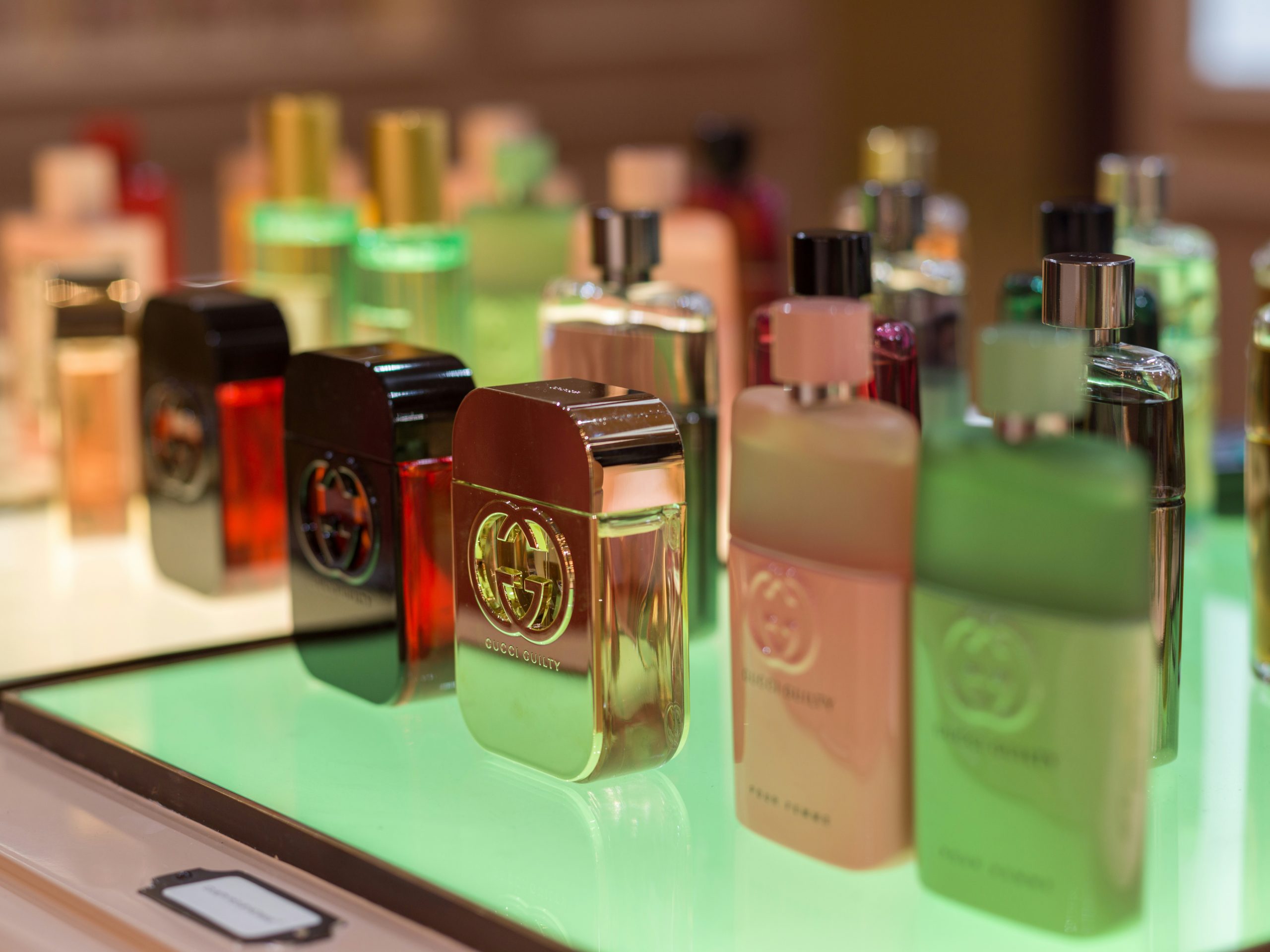The Art of Layering Perfumes: How to Create a Unique Scent Profile